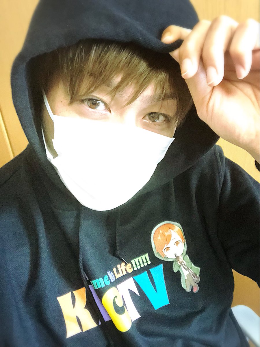 きょうぺいちゃん きょうぺいちゃんtv 初の公式グッズが9月14日15時から販売スタートします 下記urlから販売ページに飛べるので 良かったら見てね 一足お先にパーカー着て見たよ 自分で言うのもなんだけど マフラータオル可愛い T Co