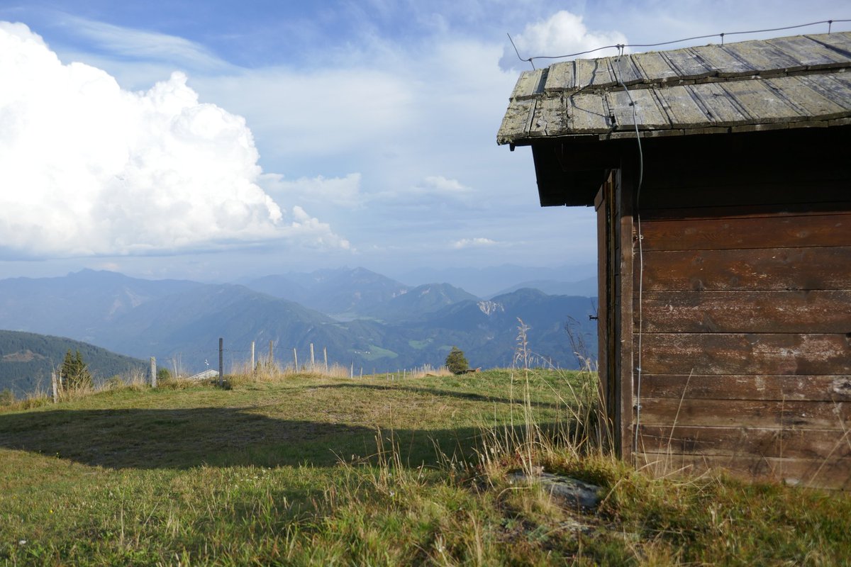 reisebloggerin's tweet photo. [Pressereise] In die Berg bin i gern... #visitcarinthia #drautal #kärnten #fufda_pr https://t.co/ua0EShGJDp