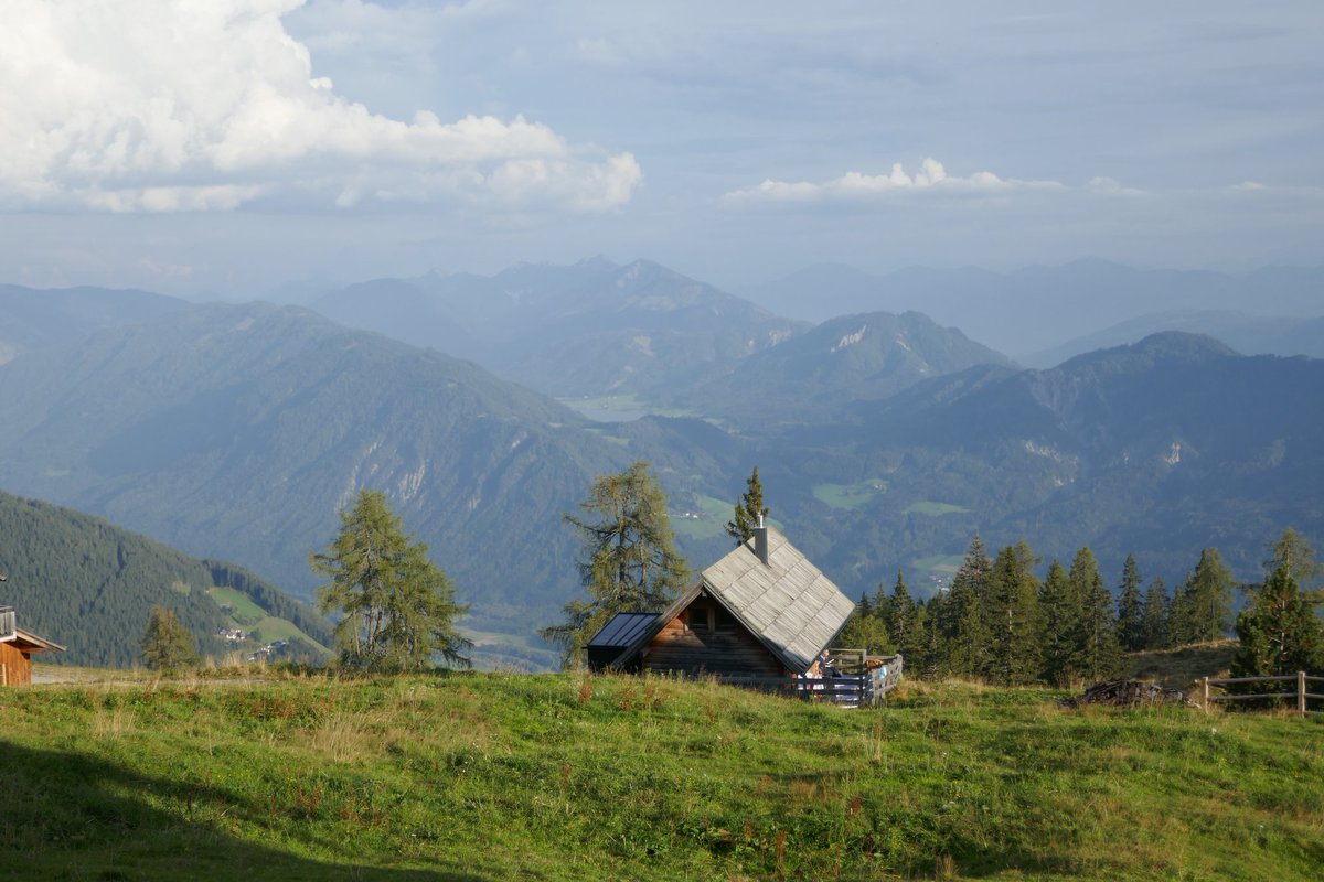 reisebloggerin's tweet photo. [Pressereise] In die Berg bin i gern... #visitcarinthia #drautal #kärnten #fufda_pr https://t.co/ua0EShGJDp