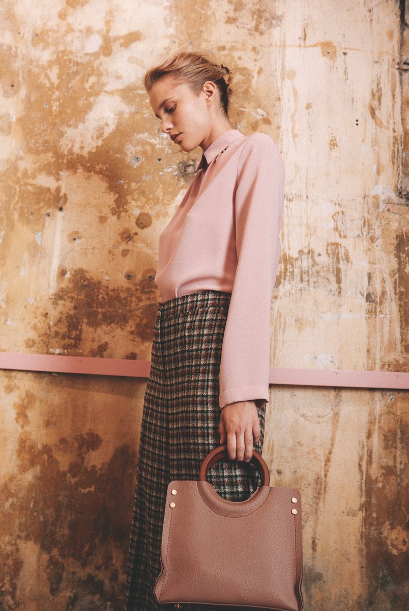 adL_official's tweet photo. adL Sonbahar/Kış 18-19 koleksiyonu...
adL Fall/Winter 18-19 Collection...
#adL #adLetkisi #adLeffect #aw1819 #newcollection https://t.co/z7pixZ1QL1