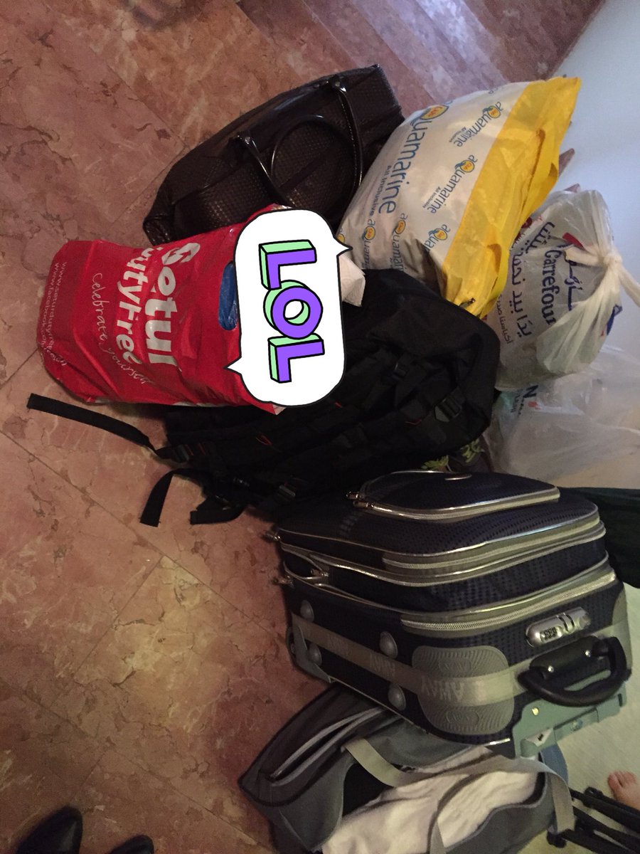 Sadece 5 günlüğüne tatile gidiyoduk neden yani