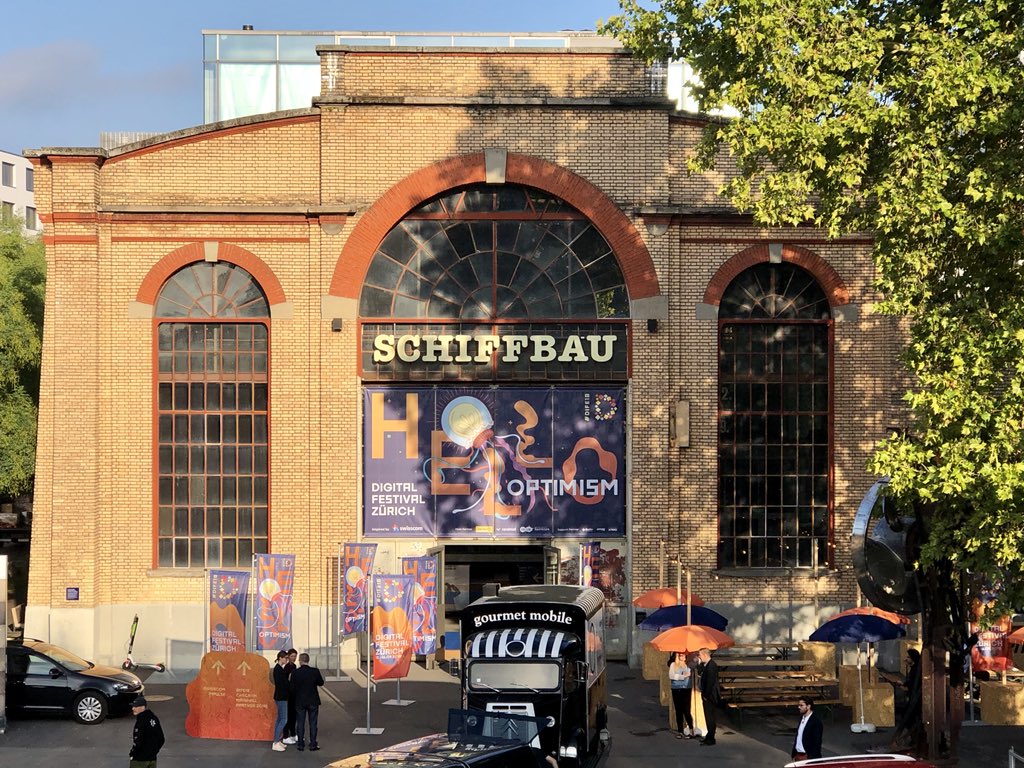 KPMG_CH's tweet photo. Good morning and #hellooptimism - we are ready for the second day of #dife18! https://t.co/YT41HfjbFR