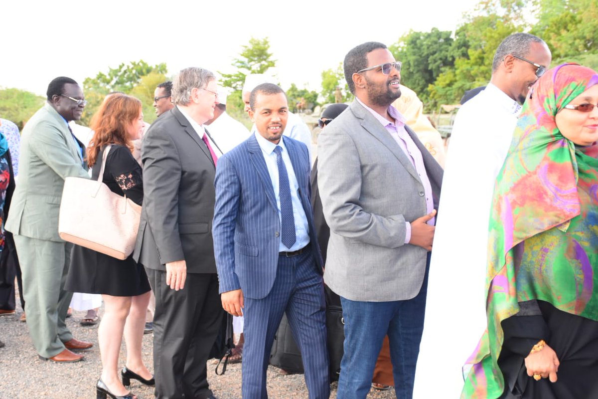 abubakar_dayax's tweet photo. Garissa Governor H.E @HonAliKorane receives Health C.S @cecilkariuki,  7 other IGAD Health ministers, @igadsecretariat, @WHO reps, @UNICEF reps at Garissa for the launch of  #EndpolioHoA https://t.co/XPt4m4Zzyq