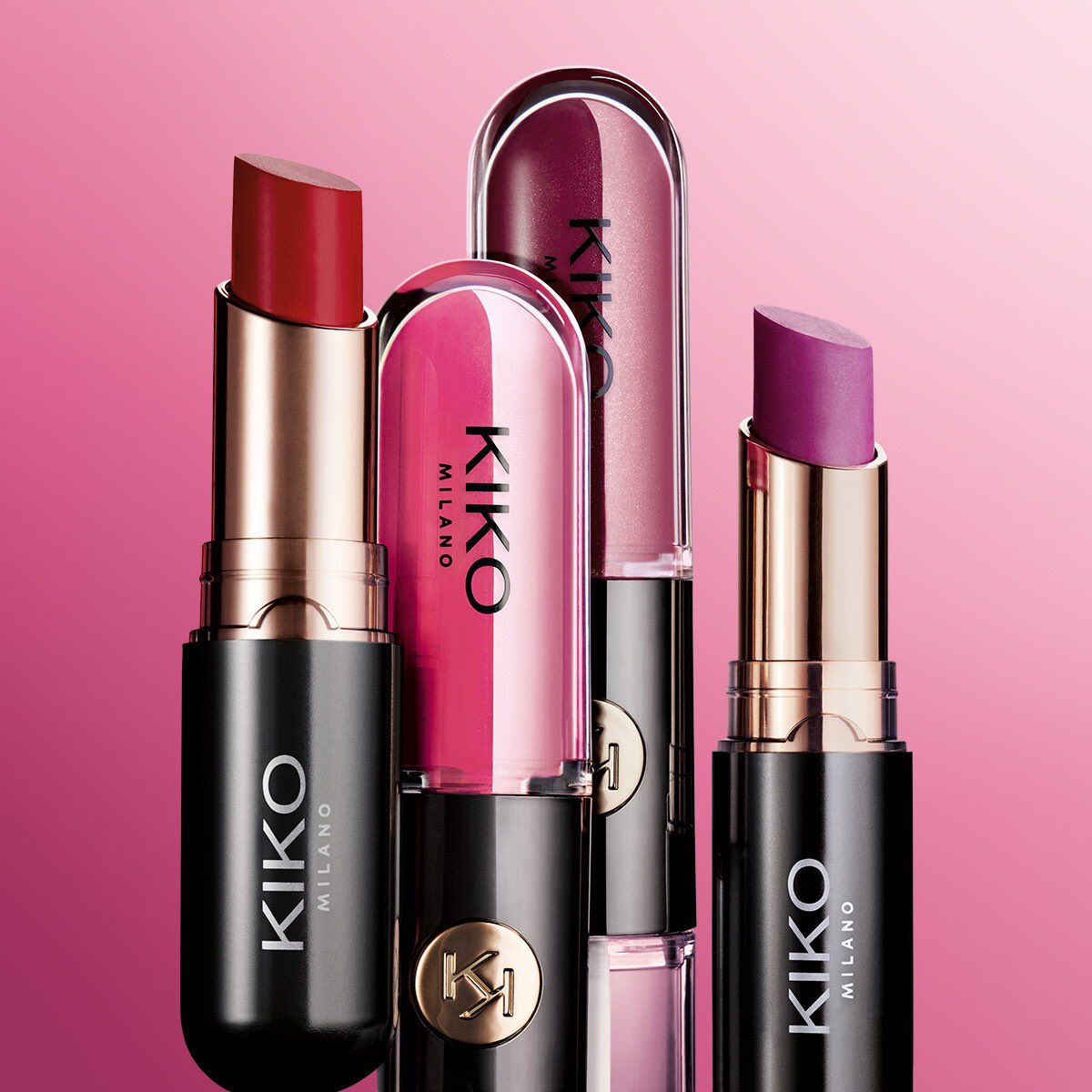 Cuma gününü güzelleştirecek bir haber daha: Seçili KIKO rujlarından 2 adet aldığınızda 1 adet* hediyemiz! 💄💄💄
* Fiyatı düşük olan hediyedir