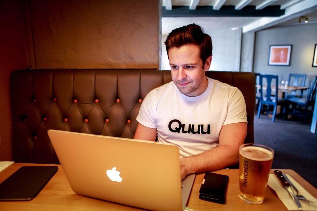 inwage's tweet photo. 10 top tips for working from home via @MatthewSpurr https://t.co/vGTa0z7o9k #RemoteWorking #DistributedTeam https://t.co/OJATZVHMwc