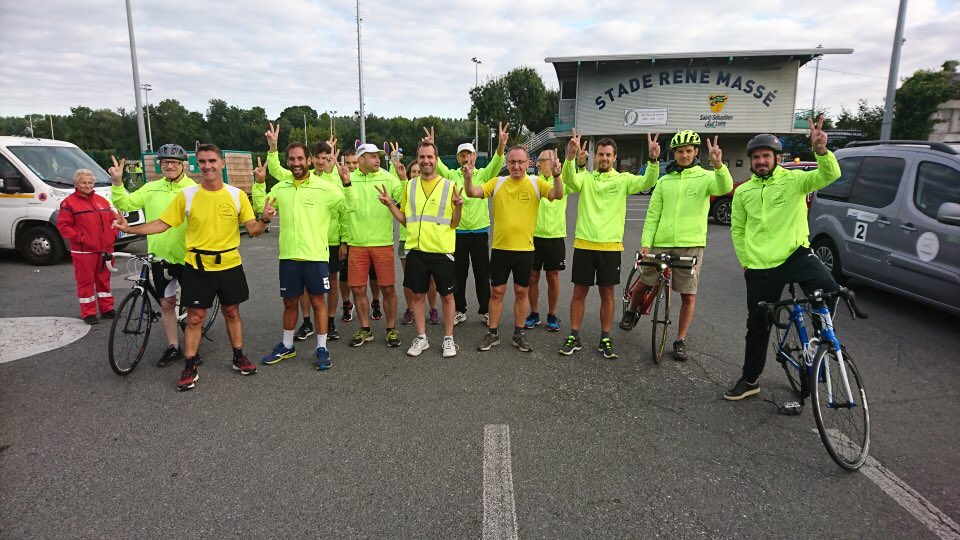 UNASS_fr's tweet photo. #Raid2018  Toujours une ambiance sympathique entre #Postiers . La présence des Secouristes #UNASS est appréciée @portailmalin @GroupeLaPoste @LPNews_PDL https://t.co/NRjmurRIoH