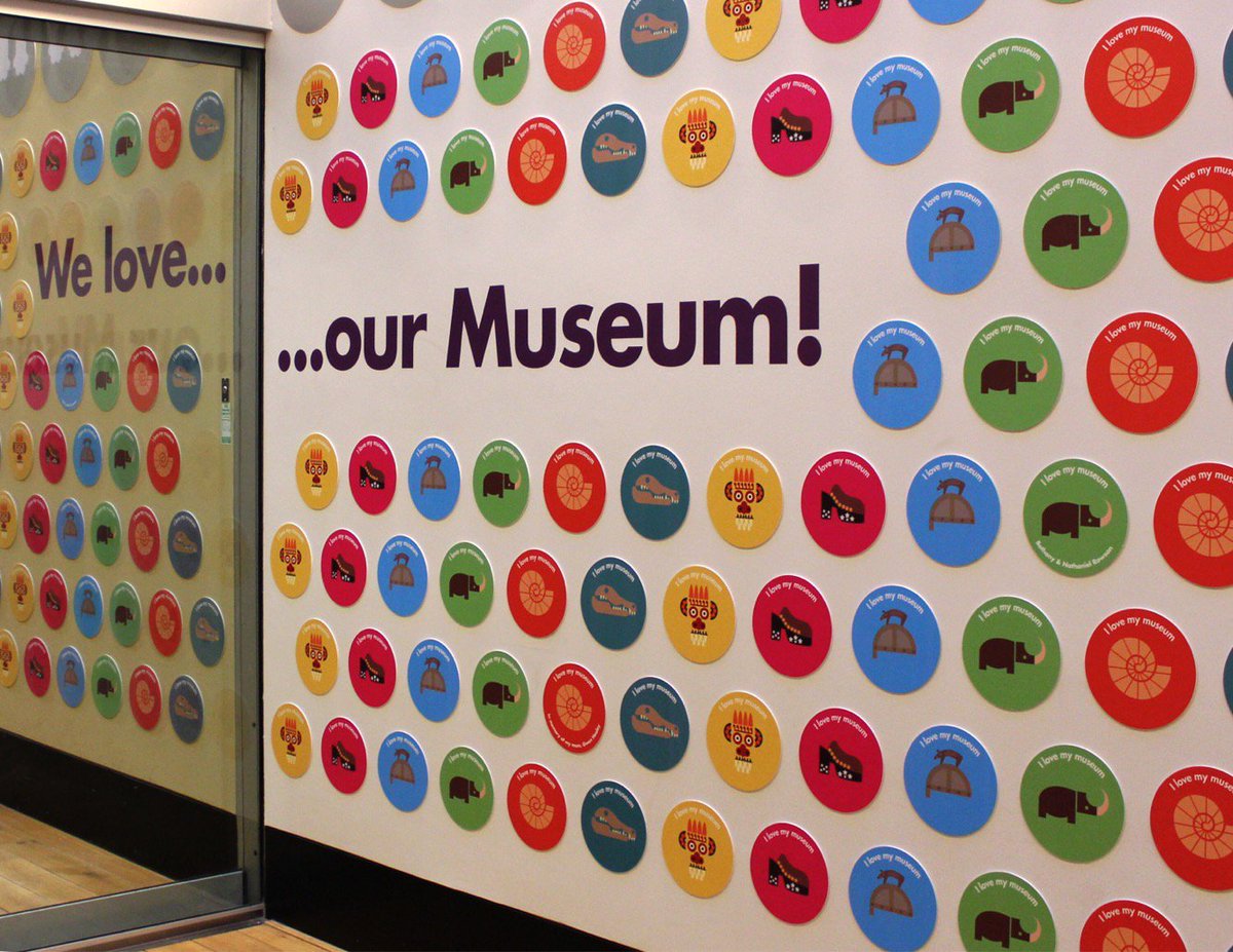 SheffMuseums's tweet image. We’re looking for an artist to redesign our Supporters Wall at #WestonParkMuseum. The new design will relate to the theme of nature, creating a visual story which will engage visitors of all ages.
museums-sheffield.org.uk/about/working-… #artsjobs #artsopps