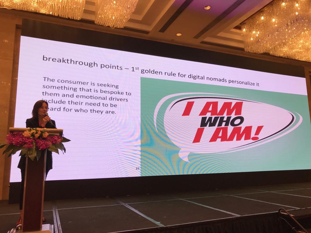 Stratcom_B's tweet image. Gail Macleod on stage at the Global Trends in #Packaging and #Branding Forum in Shanghai. She&apos;s talking- #BlackTechnology #tasteface #heinzketchup #glbameets #stratcombranding #consumer