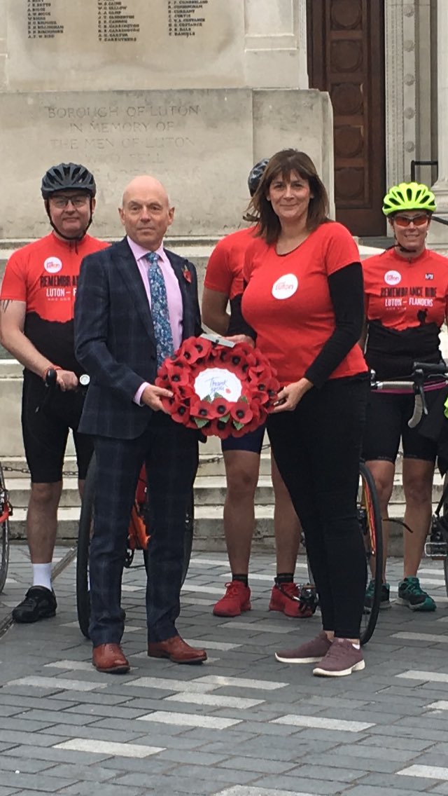 Love Luton tweet media