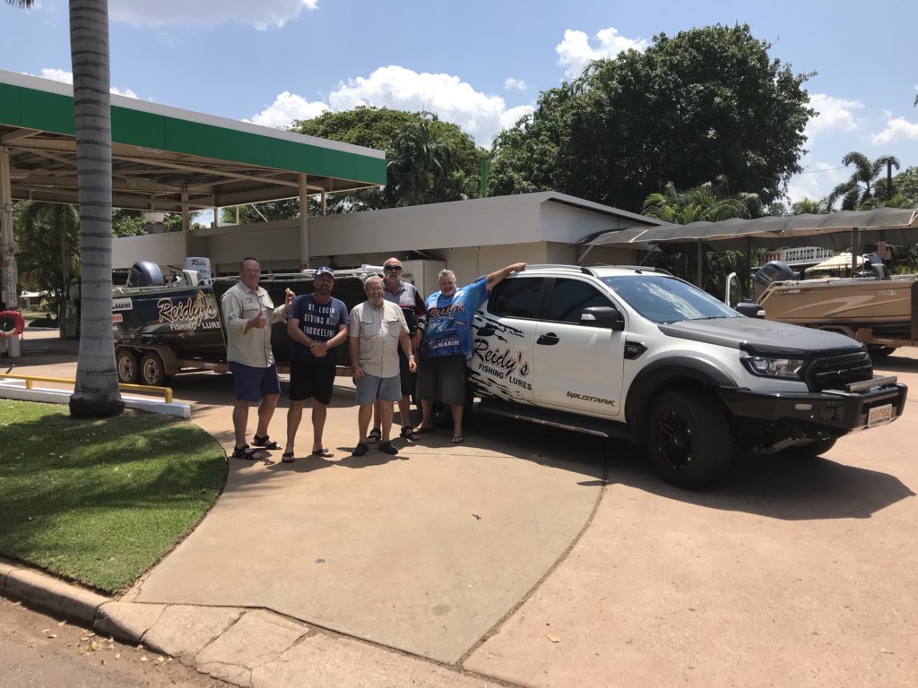 Down on the Daly River with this mob at the Banyan Farm for the @MervHughes332 fishing show, watching the mighty @HawthornFC tonight #GoHawks @ProudPassionate @goldandbrown4 @HawkTalkPod @TopEndTweets  @TourismTopEnd @TourismNT