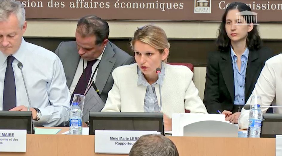 MarieLebec78's tweet photo. ❗Protection de nos entreprises 🇫🇷 - Reprise de nos débats sur la loi #PACTE 
➡ Nous travaillons à attirer toujours plus d'investissements en France
➡En même temps: Nous renforçons le dispositif de contrôle des investissements hostiles qui visent nos secteurs stratégiques https://t.co/2kOV3YOLeE