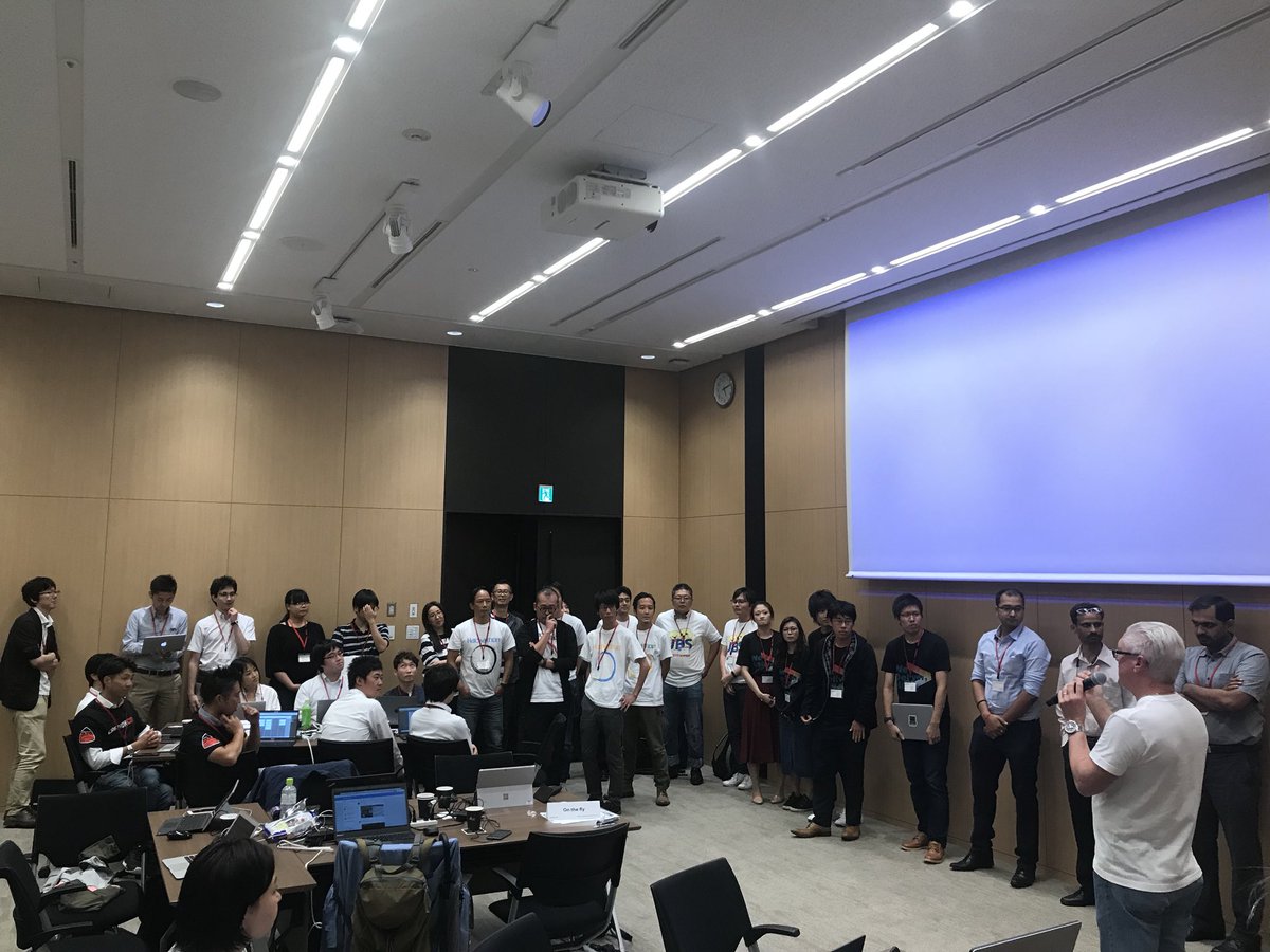 _kinkuma_'s tweet photo. #hacknowJPN #hacknow @ServiceNowJapan our winning teams! https://t.co/hKLuQCShPt