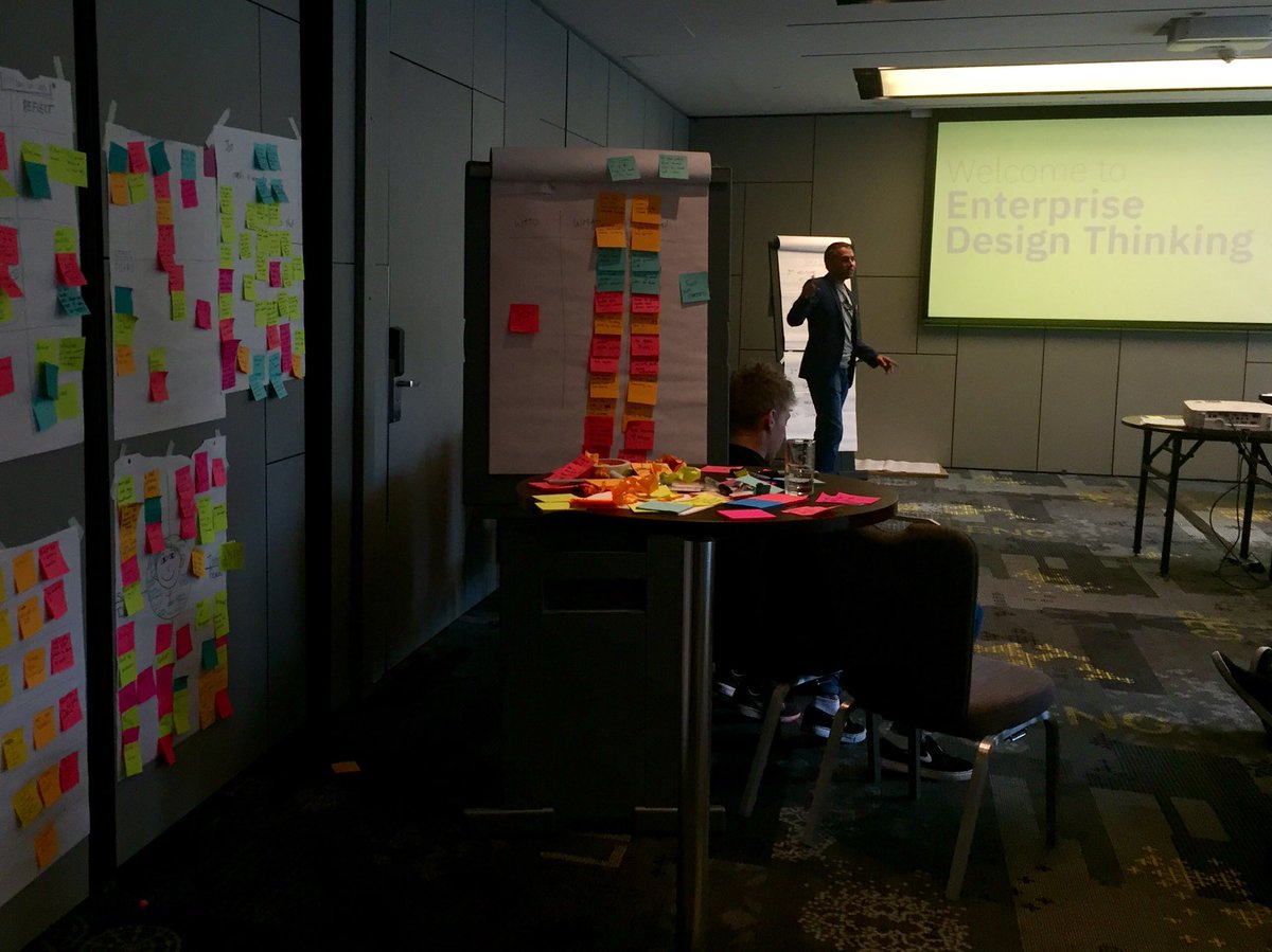 Glasmurf's tweet photo. A lot of fun with Design Thinking! #enterprisedesignthinking #IBMDesign #London #IBMNorge #IBM https://t.co/PE1pHG1VC7