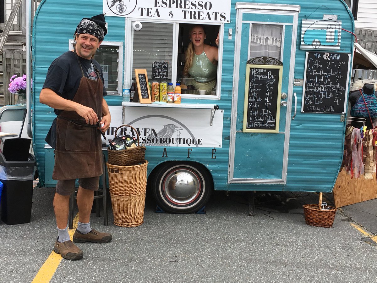 spryfieldmarket's tweet photo. The market is Sunday! 12-4 with @RavenEspresso @edibleearthfarm @Chakra7th @SarahStellaria @StonePoste @lodestonesoaps and lots more #cogswelldistrict 322 Herring Cove Road https://t.co/ZrsFxbR6YY