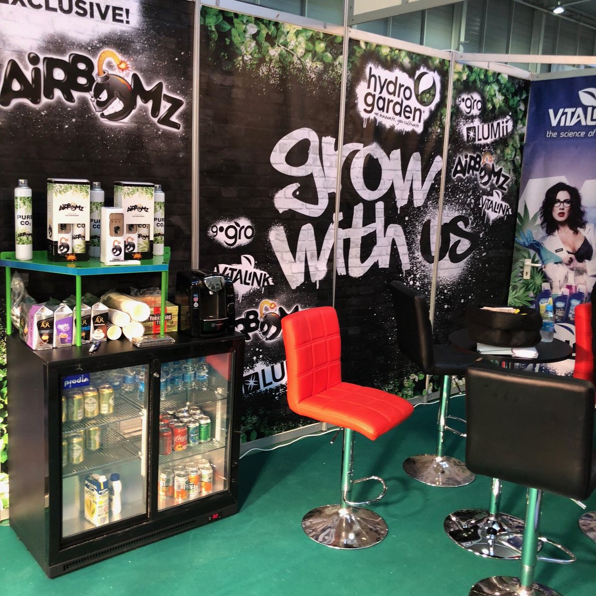 HydroGardenLtd's tweet photo. All set up and ready to go @expogrowirun ! Come visit us on stand C406, along with friends @MavericksSeeds. #exhibition #expogrow #irun #LUMii #VitaLink #GoGro #Aimbomz #HydroGarden https://t.co/sy11iEm3QA