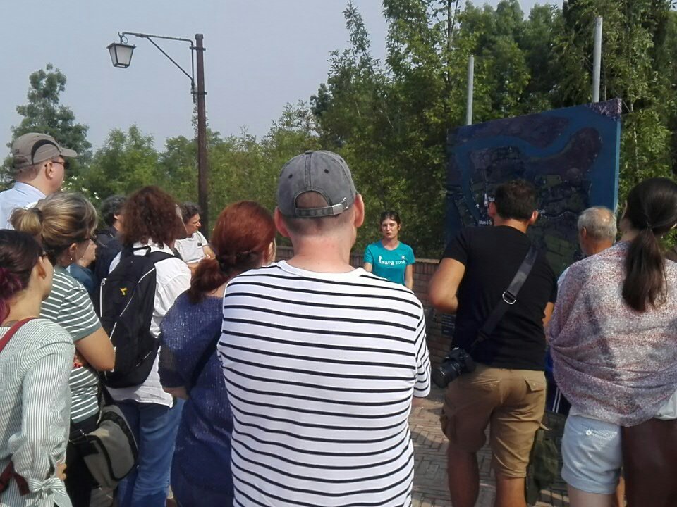 Aarg_Venice2018's tweet photo. Second stop of #Aarg2018 post-conference tour: #Torcello island. We are going to visit the ongoing @CaFoscari excavations, and we will explore the ancient city! https://t.co/CxElXUXtgw