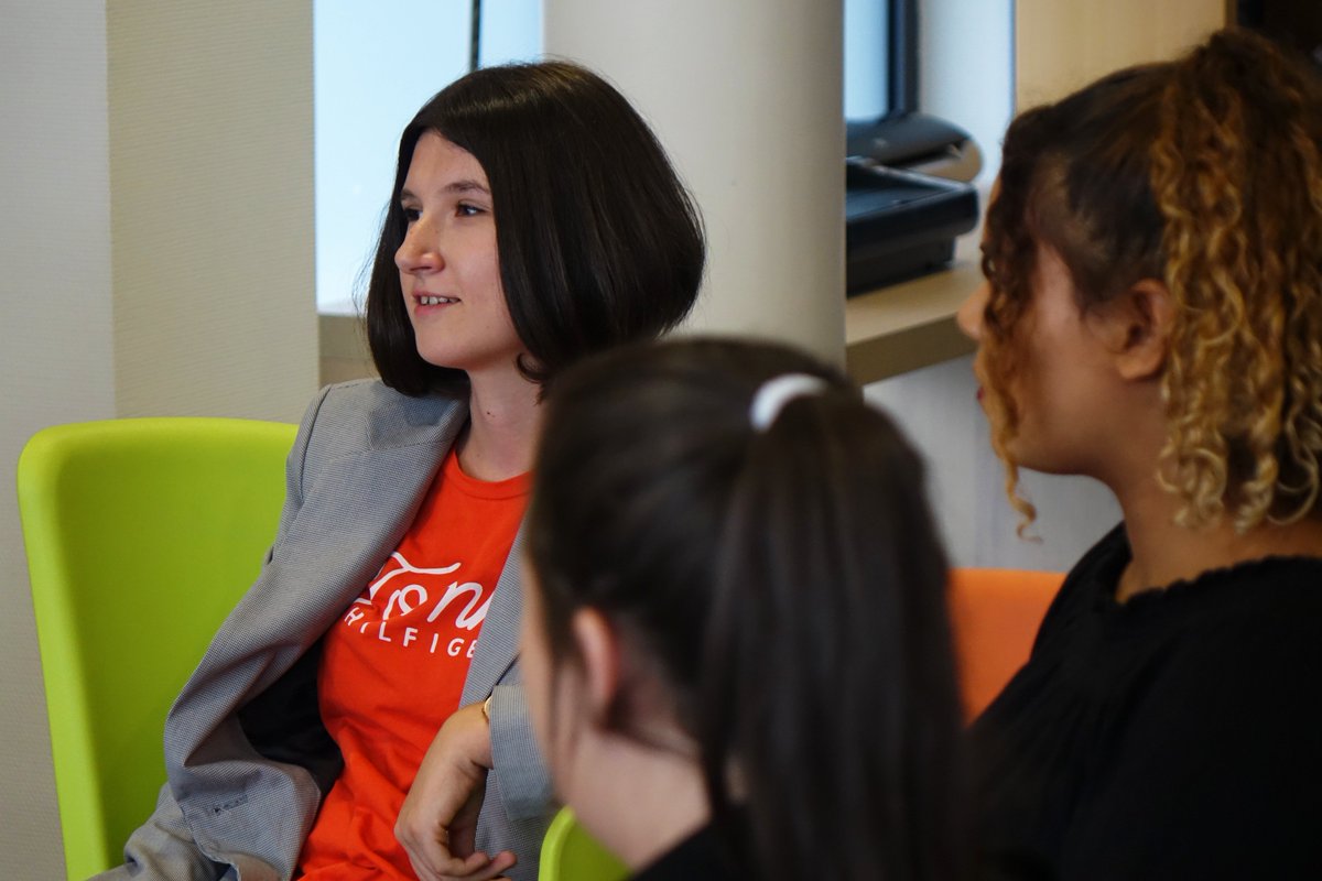 iA_formation's tweet image. Un grand #merci à la Présidente de la Région des @paysdelaloire, @C_MORANCAIS, qui s'est rendue hier sur notre #Campus Nantais pour échanger avec nos apprenti(e)s. Un moment fort grâce au partage d'expérience de nos jeunes concernant leurs différents parcours en #apprentisage !