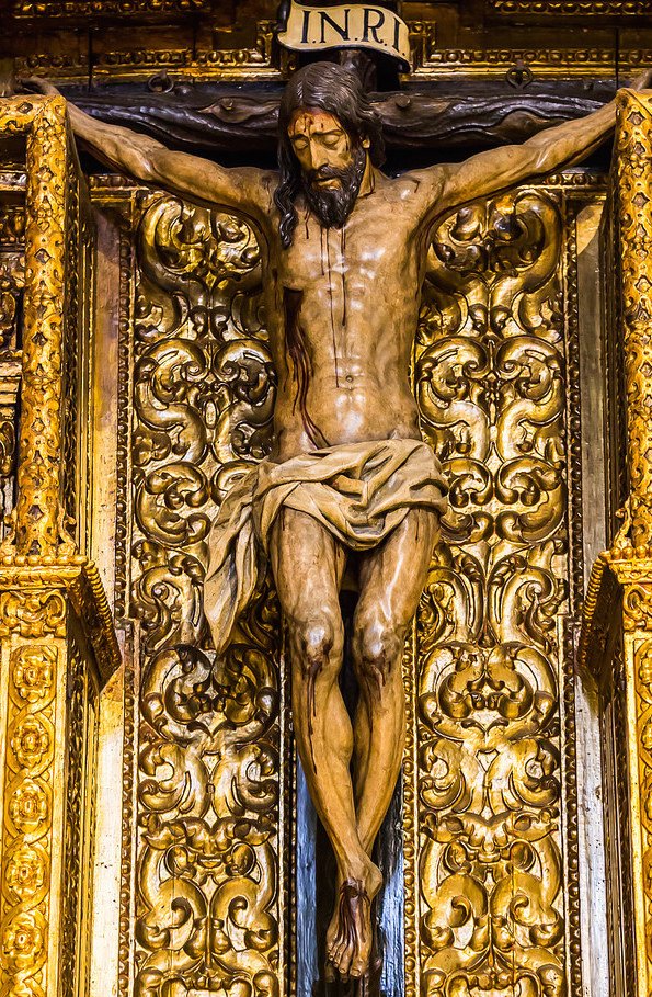 Hoy, 14 de septiembre, celebramos la Exaltación de la Santa Cruz.

Cristo del Amparo. Talla anónima, S.XVII.