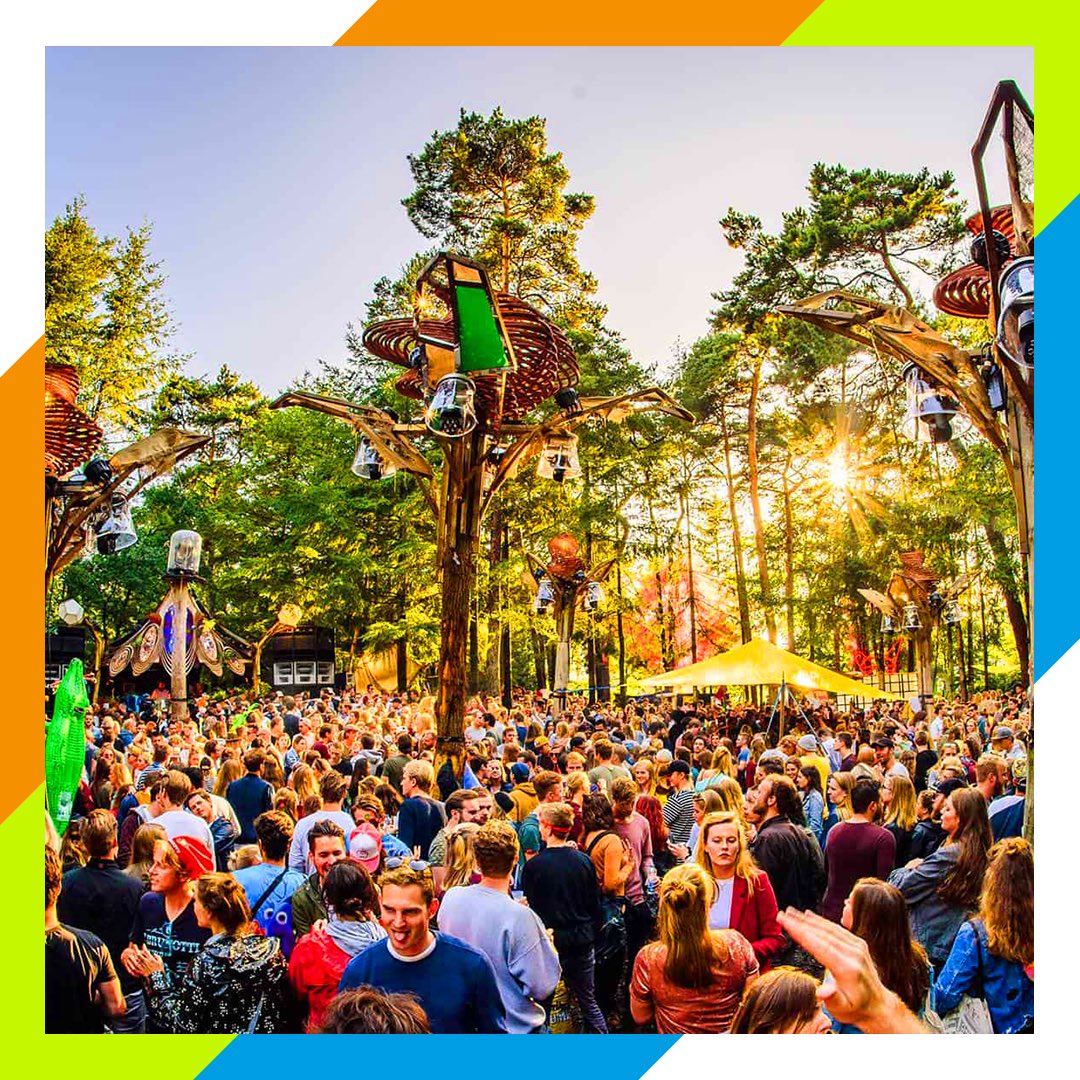 IJsenIJskoud.nl levert ijs aan Joy sushi festival in Maastricht van vrijdag t/m zondag. Ook leveren we vandaag aan @intothewoodsfestival in Amersfoort!❄️