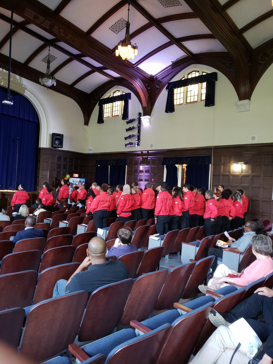 A new crew committing to support the students at 10 DPSCD schools. THEY WILL GET THINGS DONE! #cityyear #americorp #DPSCDStudentsRise #kidsmatterhere #GSD #teamkids313