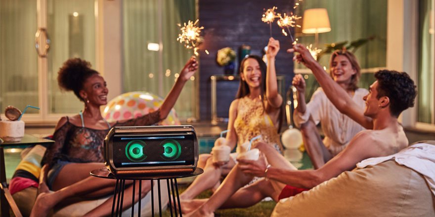 lg pk7 portable bluetooth speaker