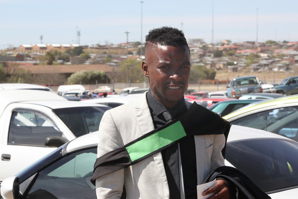 Congratulations to our deputy branch secretary ✊🏼✊🏼. Cmrde Gado ✊🏼✊🏼
Academic excellence 💚
#sasco