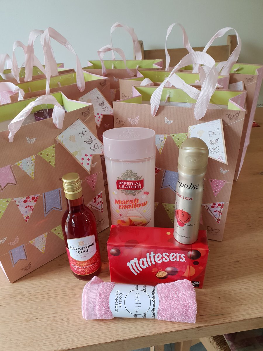 Mandy Land tweet media