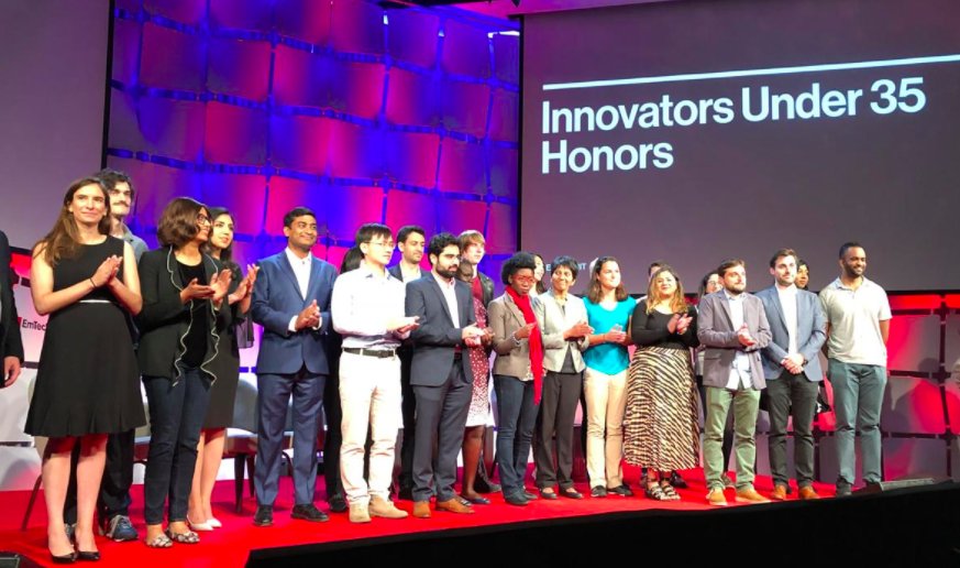 PractiaGlobal's tweet photo. En el día de ayer acompañamos a @BarbaritaLaraM, CEO y fundadora de @SieEmercom, en el reconocimiento otorgado por el @techreview como "Innovators Under 35" 
Un orgullo contar con talentos como ella en #Sudamerica 
#EmTechMIT #MIT #innovacionsocial #Chile https://t.co/ki2BRHZgmR