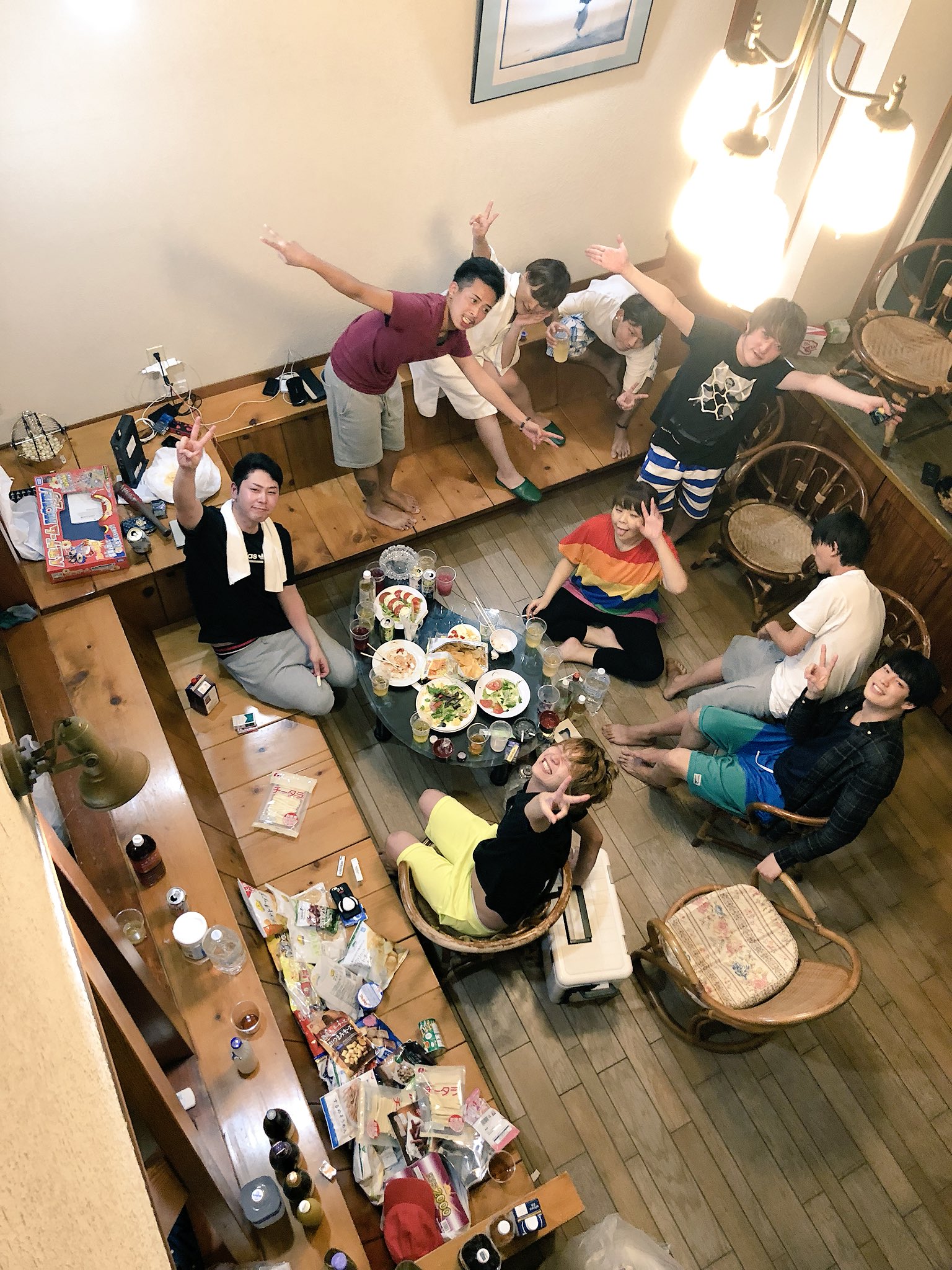 としひろ かっくん すぐ無くなる酒達 笑 とても幸せで怖い夜でした 夜編宴会 スマイルアゲイン 肝臓強化合宿 伊豆白浜 Wow かまちょ Megarock Rockon 新宿二丁目 ロリ 濡れババア T Co Nxxxjh9djy Twitter