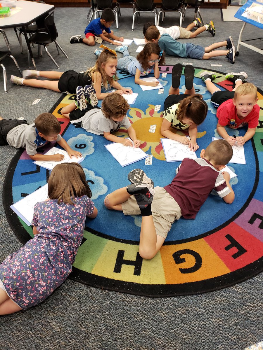 mtittle77's tweet photo. Building our fine motor skills!
#EMSproud https://t.co/TkYxN9wupK
