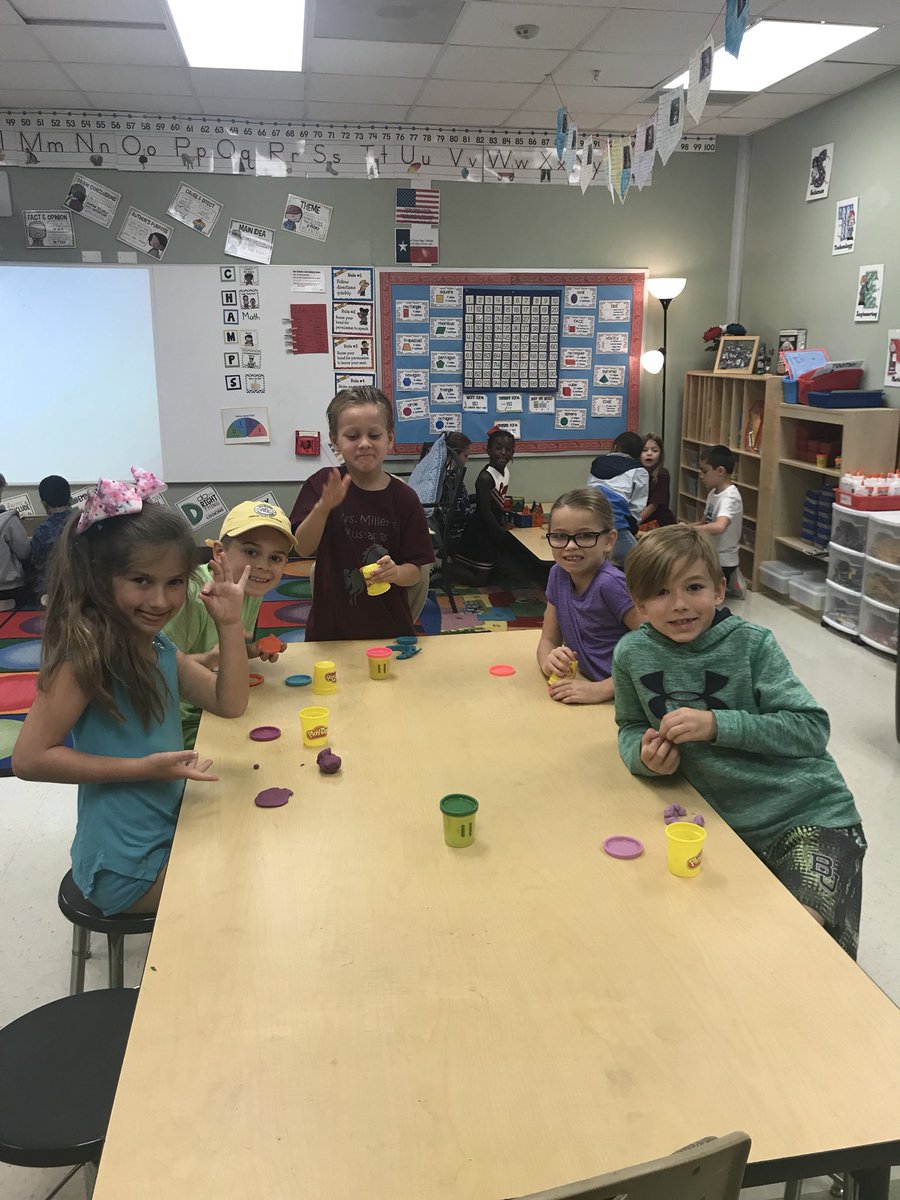 debmiller94's tweet image. My engineers are designing more space for the 900 students at our school. @SHEsailors #solvingrealproblems