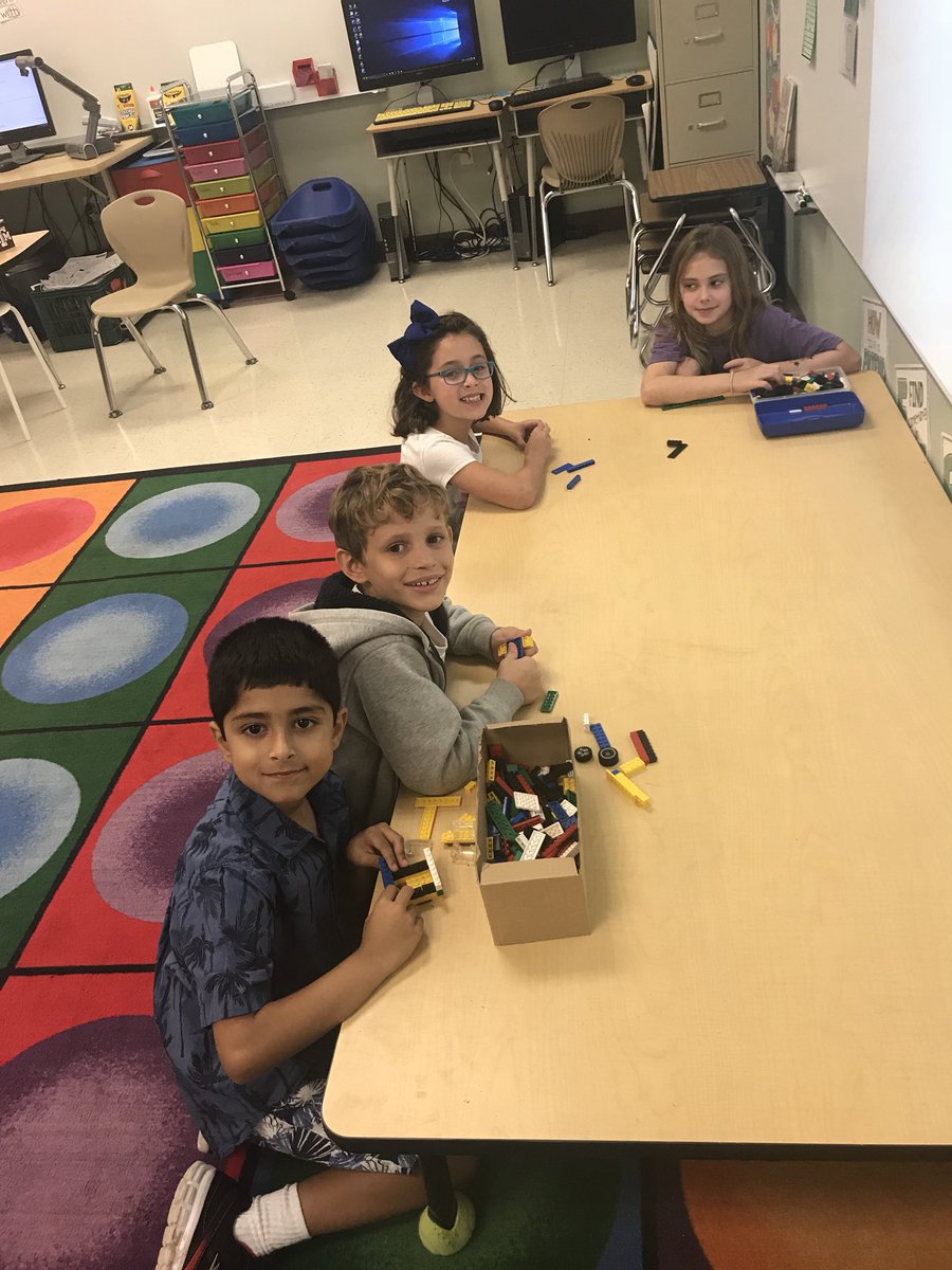 debmiller94's tweet image. My engineers are designing more space for the 900 students at our school. @SHEsailors #solvingrealproblems