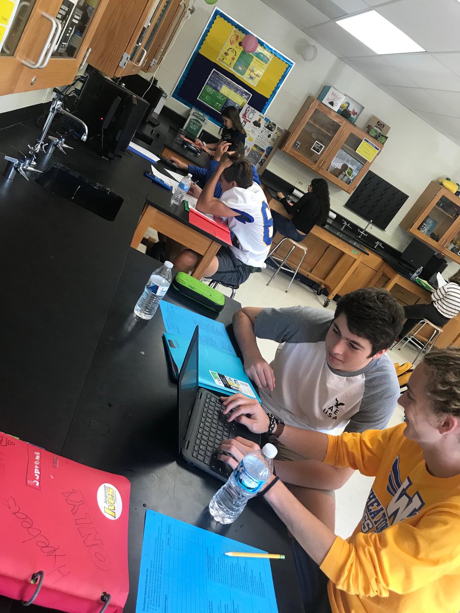 rachelleterada's tweet image. #WNChemistry Another great example of #SelfPacedLearning. We have a student working on a #LabPractical, two on a Chemistry Enrichment activity and two others that are completely done with the unit learning tutoring each other in geometry.