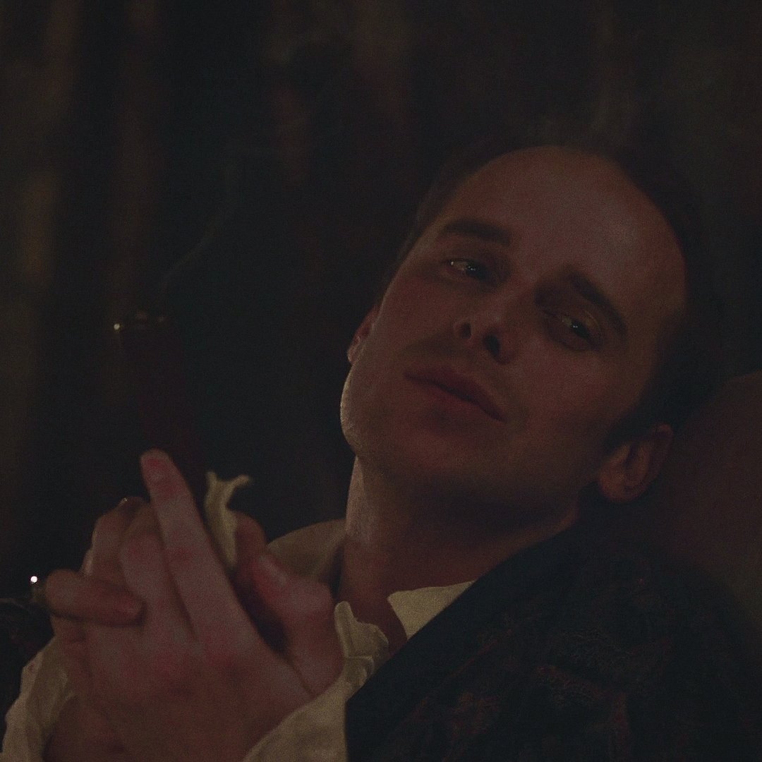 BCrushed's tweet photo. His gaze.
#BenLambert #Harlots #LordFallon https://t.co/eHWmNUZtS1