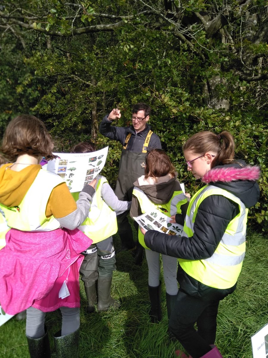 ClydeRF's tweet image. A great day of #FlyingFish with St Margaret’s Primary! Super scientists and #FutureStewards even in the rain! Thanks @GLA_Airport #FlightPathFund