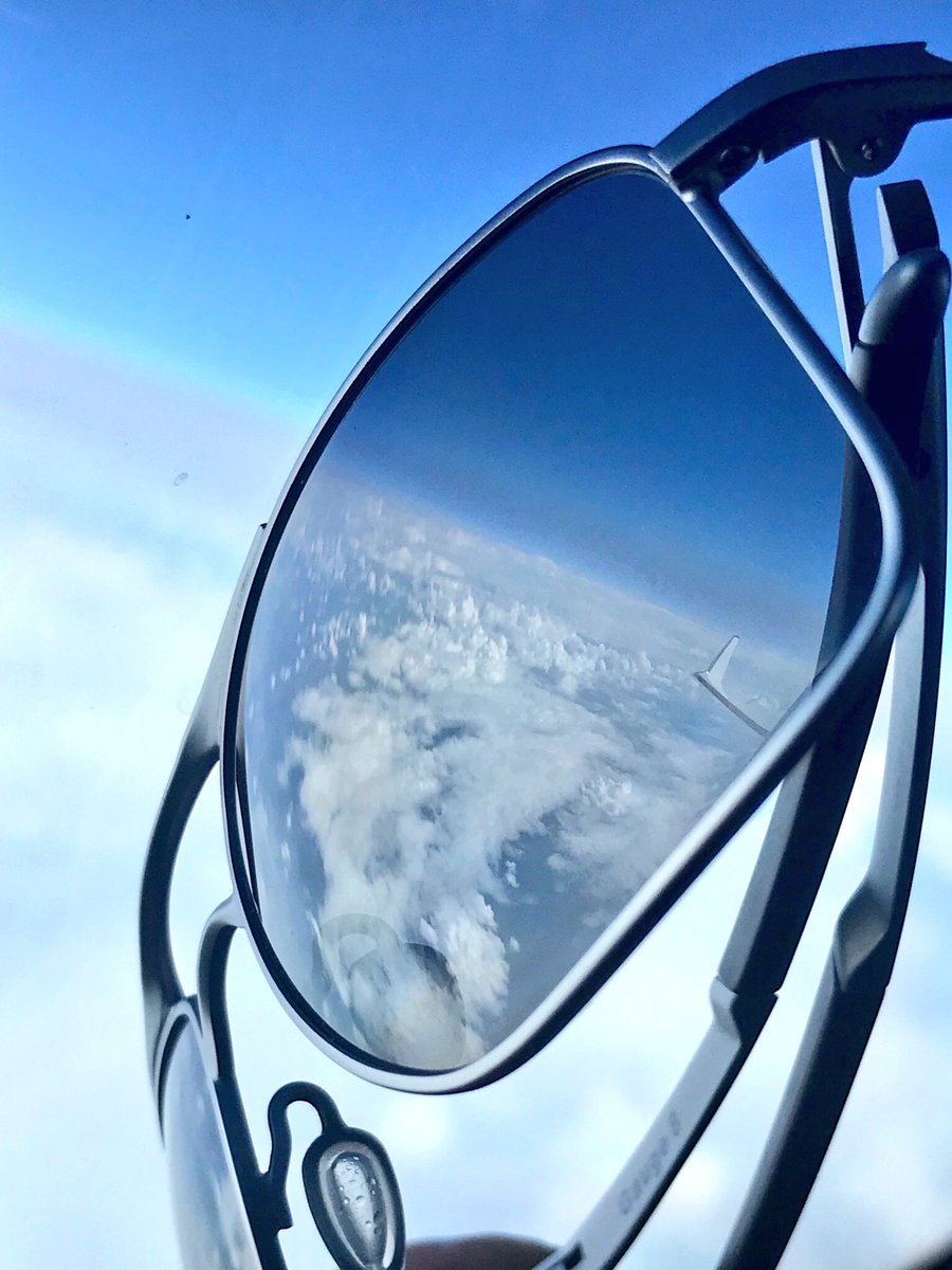 Autopilotuser's tweet photo. #WingtipFriday https://t.co/ULXbLrdVLV