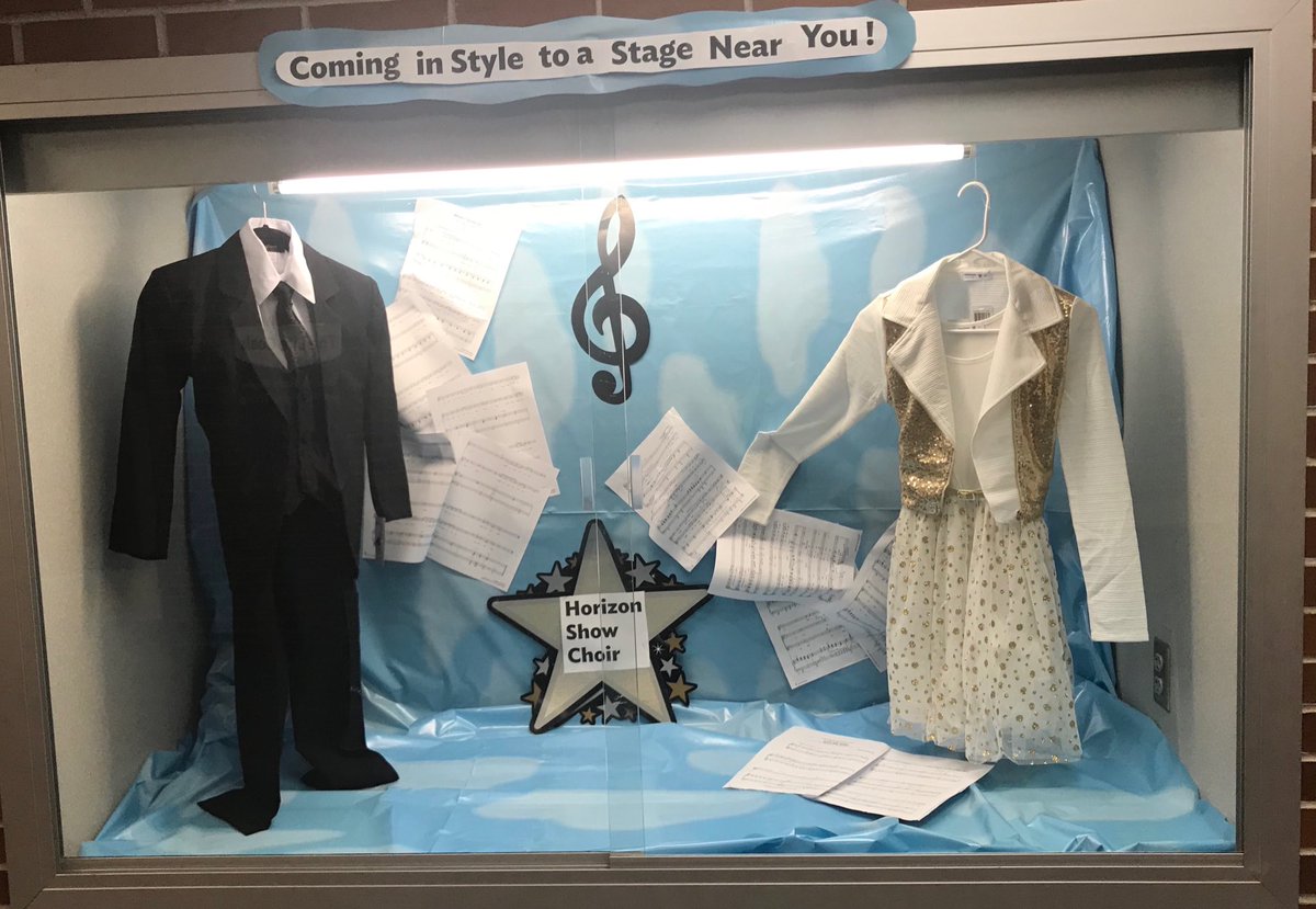 Horizon Show Choir’s New Outfits !! Getting Ready for another year of great performances ! ⁦<a href="/PHMschools/">Penn Harris Madison</a>⁩ ⁦<a href="/HorizonPhm/">Horizon Elementary</a>⁩