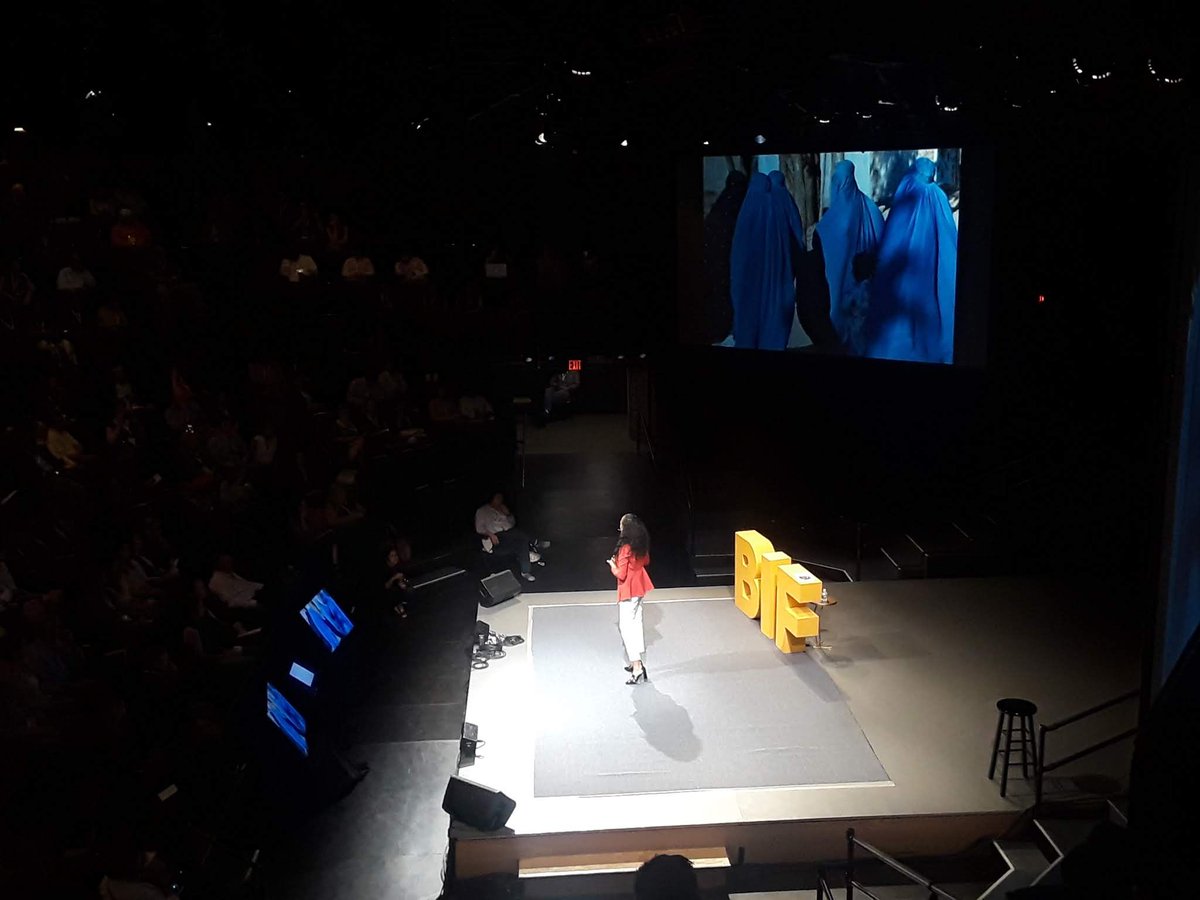 FeedbackLabs's tweet photo. Excited to kick off #BIF2018 day 2 with @kimmotleyslaw, learning how to live a #borderlesslife https://t.co/p64FyCoqgG