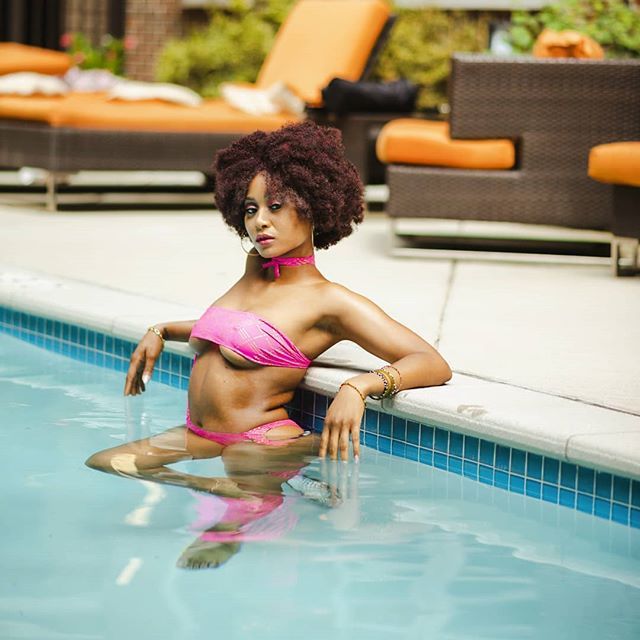 ewimages's tweet photo. Just relax and unwind...
Model: @realpearlchina
Photographer: @ewimages
_________________________________________
#portrait #portraitphotography #homeofportraits #portraitfeed #portrait_mood #portraitkillers #portrait_vision #agameoftones #toneshared #dm… https://t.co/S0vvyCS5uS https://t.co/BUptU2BcbX