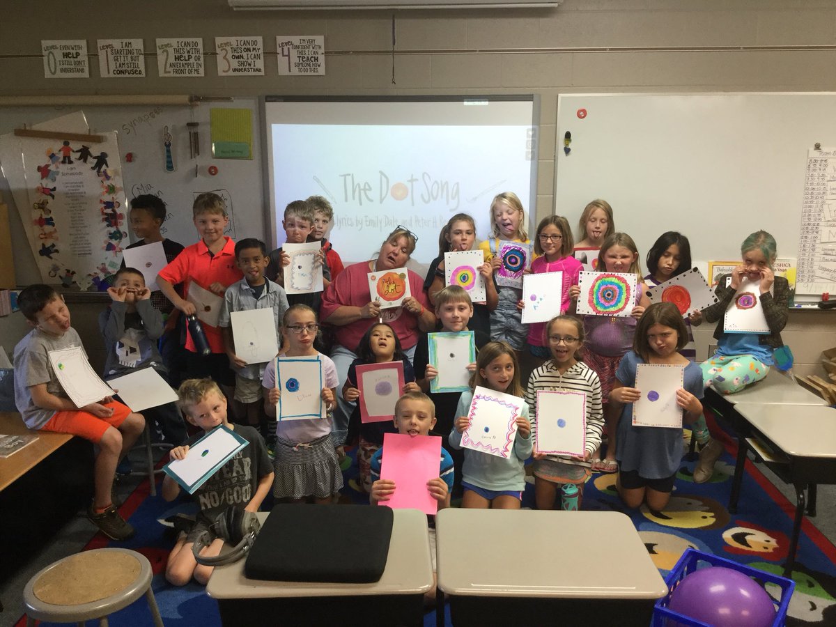 donlin_trish's tweet image. #dotday @peterhreynolds @kelly_halvorsen #teach4me