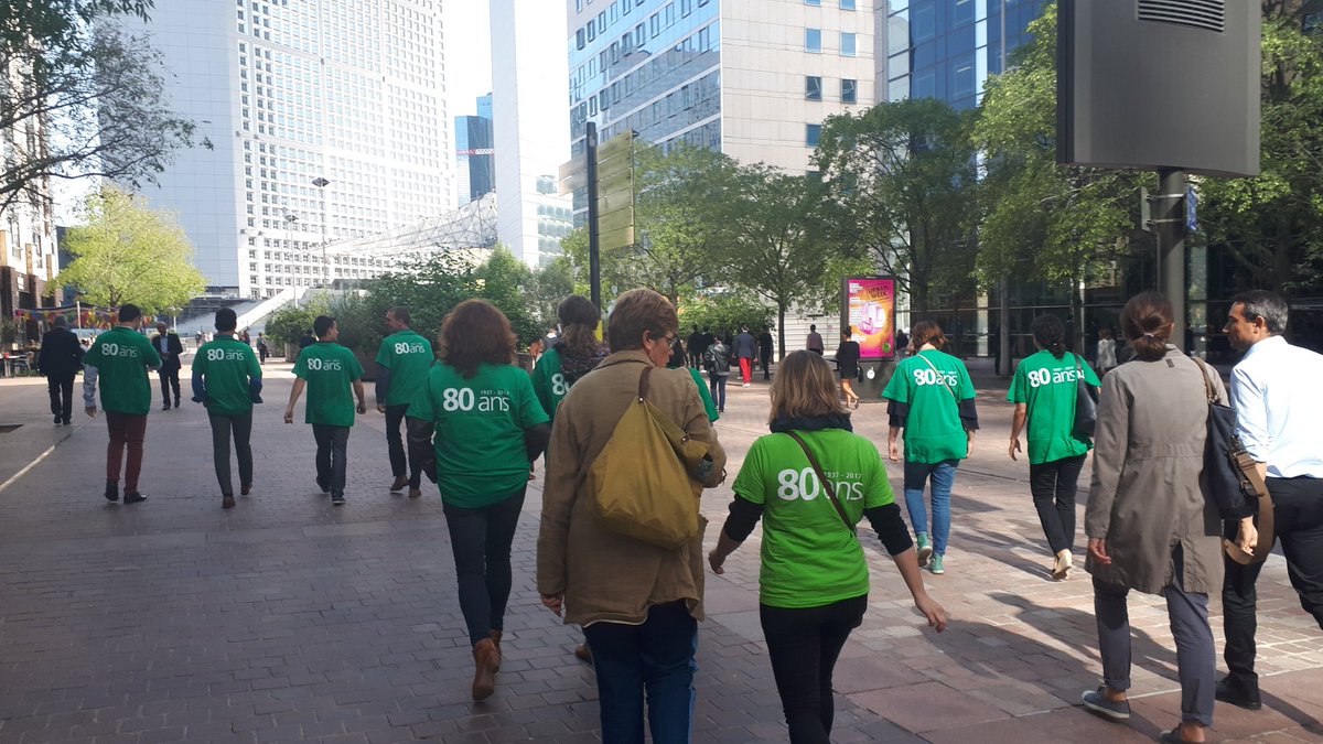 Alison_R_F's tweet photo. #WorldCleanUpDay #MonCleanUp c'est parti! @dalkia https://t.co/V8NZ0vsDKw