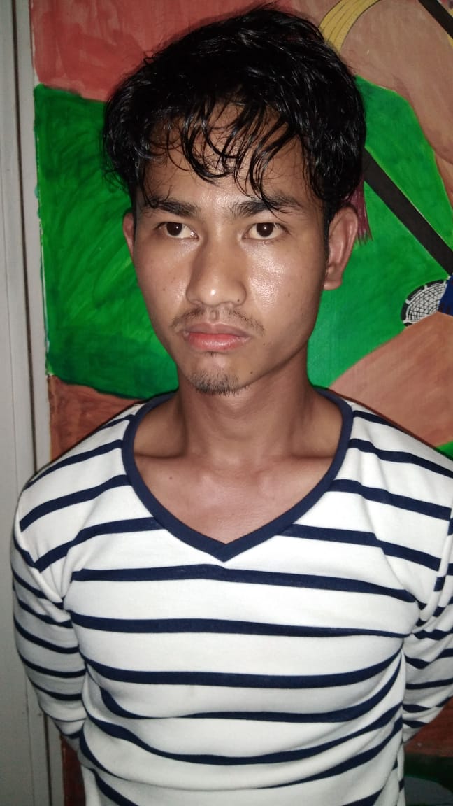 official_dgar's tweet image. A #MobileVehicleCheckPost was established by COB  Tuli, Nagaland. During spot check a vehicle was intercepted &amp;amp; three cadres of the Assam based banned faction-NDFB (S) were apprehended by troops of #AssamRifles.
@easterncomd @ProAssam @proshillong @Nagaland_Post