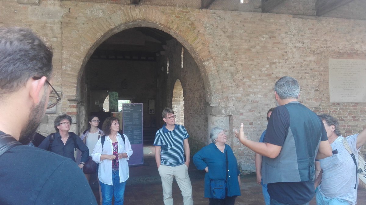 Aarg_Venice2018's tweet photo. Surrounded by the beauty and the history of #Torcello. We have visited @CaFoscari excavations, trying to really understand the history of #Venice. Then we moved to the Basilica, with the stunning and well preserved wall mosaic with the Final Judgment. #Aarg2018 https://t.co/LiVTmAIQ3I