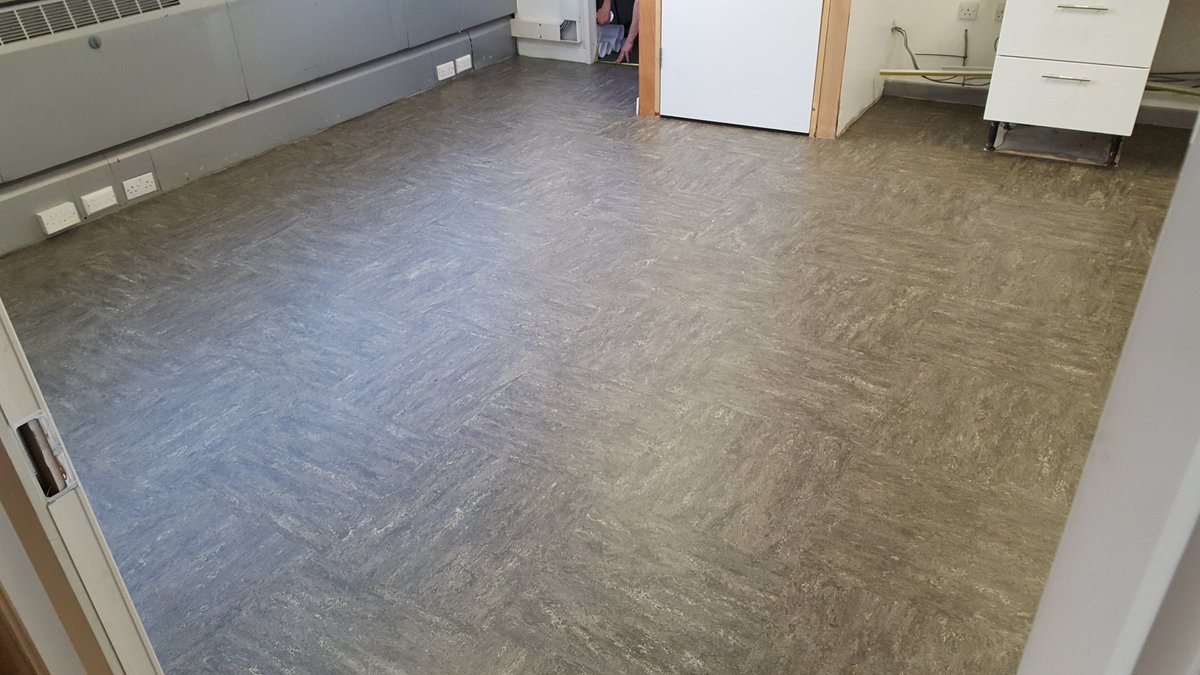 Uk Contract Flooring On Twitter 50cm2 Marmoleum Modular Tiles