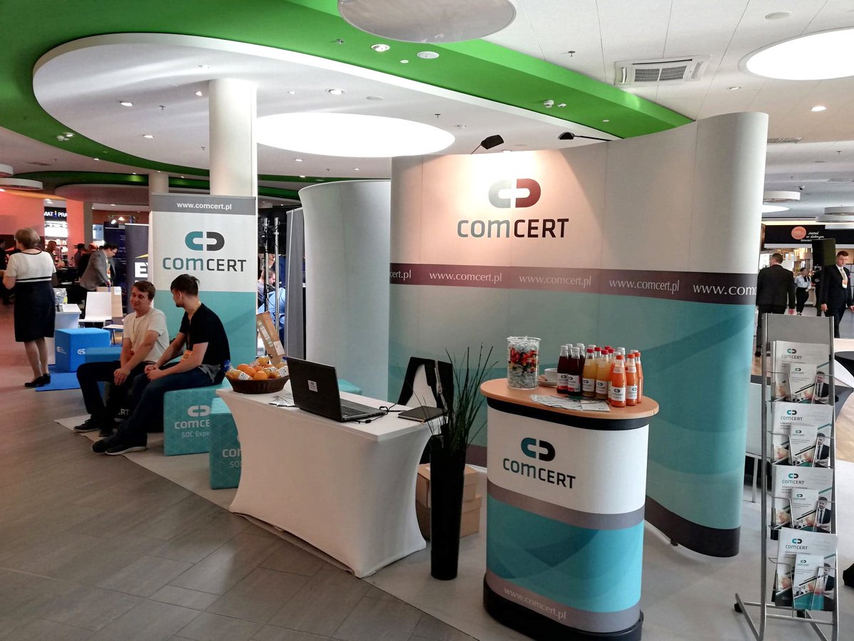 ComCERT_PL's tweet image. Trwa @SCSconference w Warszawie poświęcona #cybersecurity. ComCERT.pl zaprasza na stoisko firmowe w strefie EXPO. 
#SecurityCaseStudy #SCSconference #SCS2018