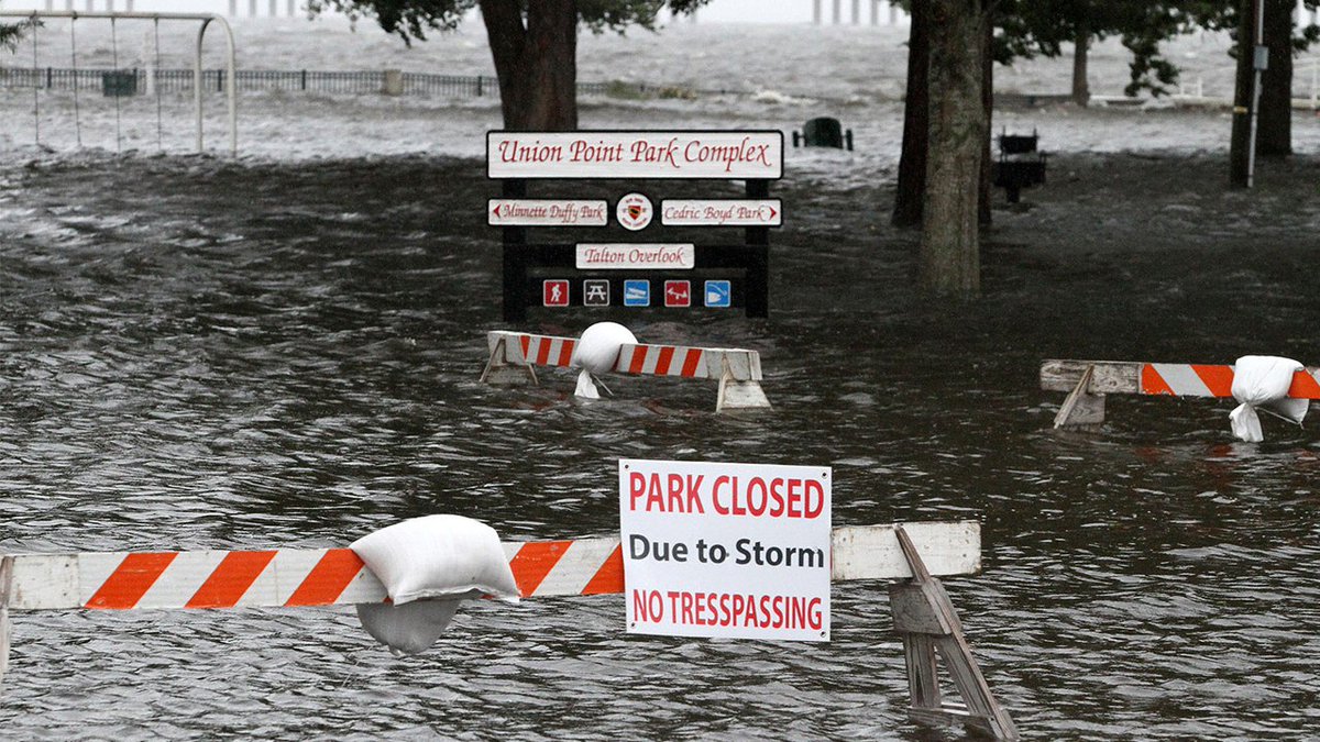 pamontheway's tweet photo. New Bern to 150 Stranded Residents: 'We Are Coming to Get You'
https://t.co/vkajHKoDTY https://t.co/8CsThEbF6F