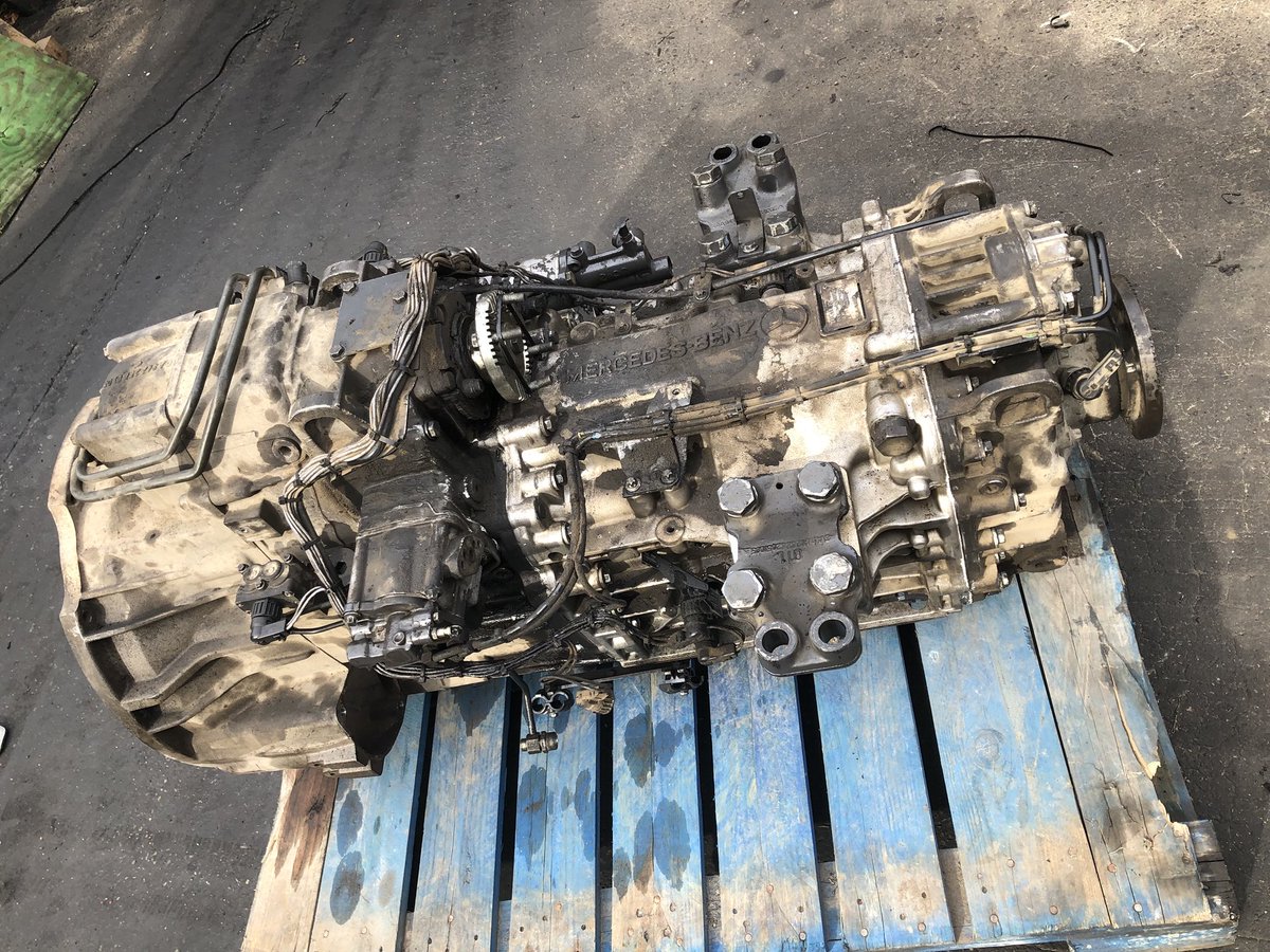 coachandcomm's tweet photo. Oh we do like something different here at coach and commercial........Fridays challenge #mercedes #gearboxrepair #commercialvehicle https://t.co/Z0SVGbzXPy