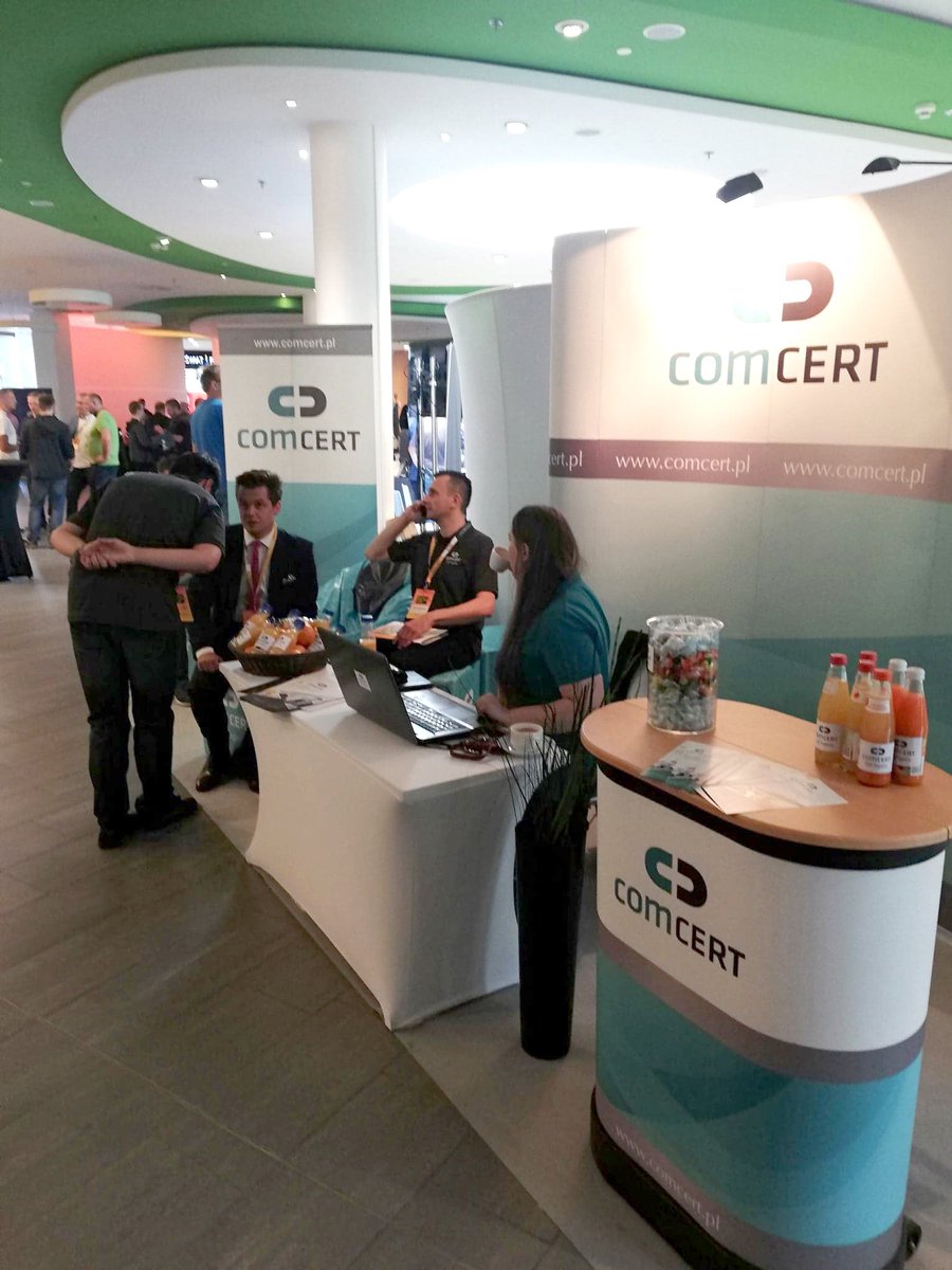 ComCERT_PL's tweet image. Trwa @SCSconference w Warszawie poświęcona #cybersecurity. ComCERT.pl zaprasza na stoisko firmowe w strefie EXPO. 
#SecurityCaseStudy #SCSconference #SCS2018
