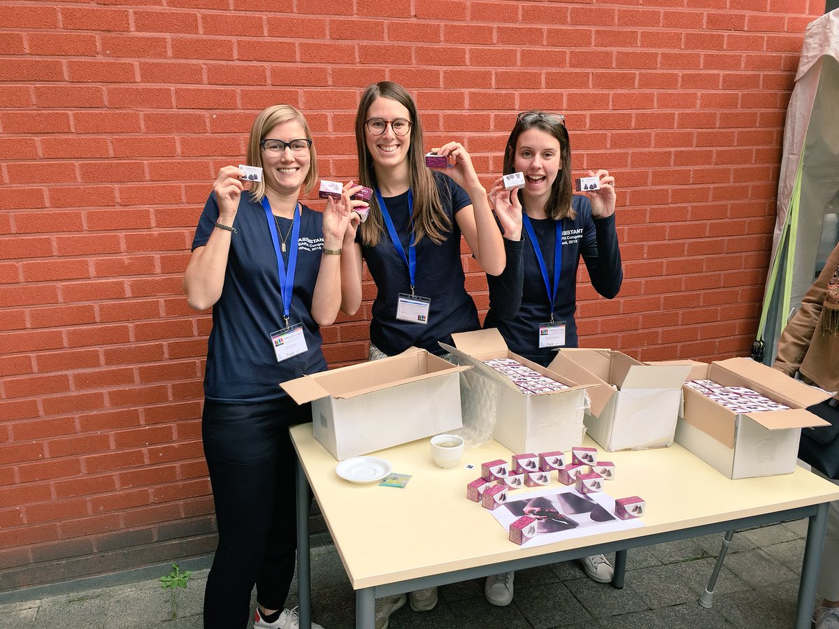 EARA2018's tweet photo. Get your cuberdons now outside the resto by this amazing people! #eara2018 https://t.co/WgCnXtQZhk
