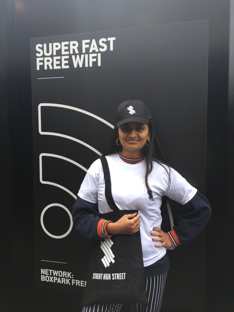 amy_dixon9's tweet photo. @shstreet_ WIFIND anywhere else to shop..?!? #myshs https://t.co/qipGn6dzaP